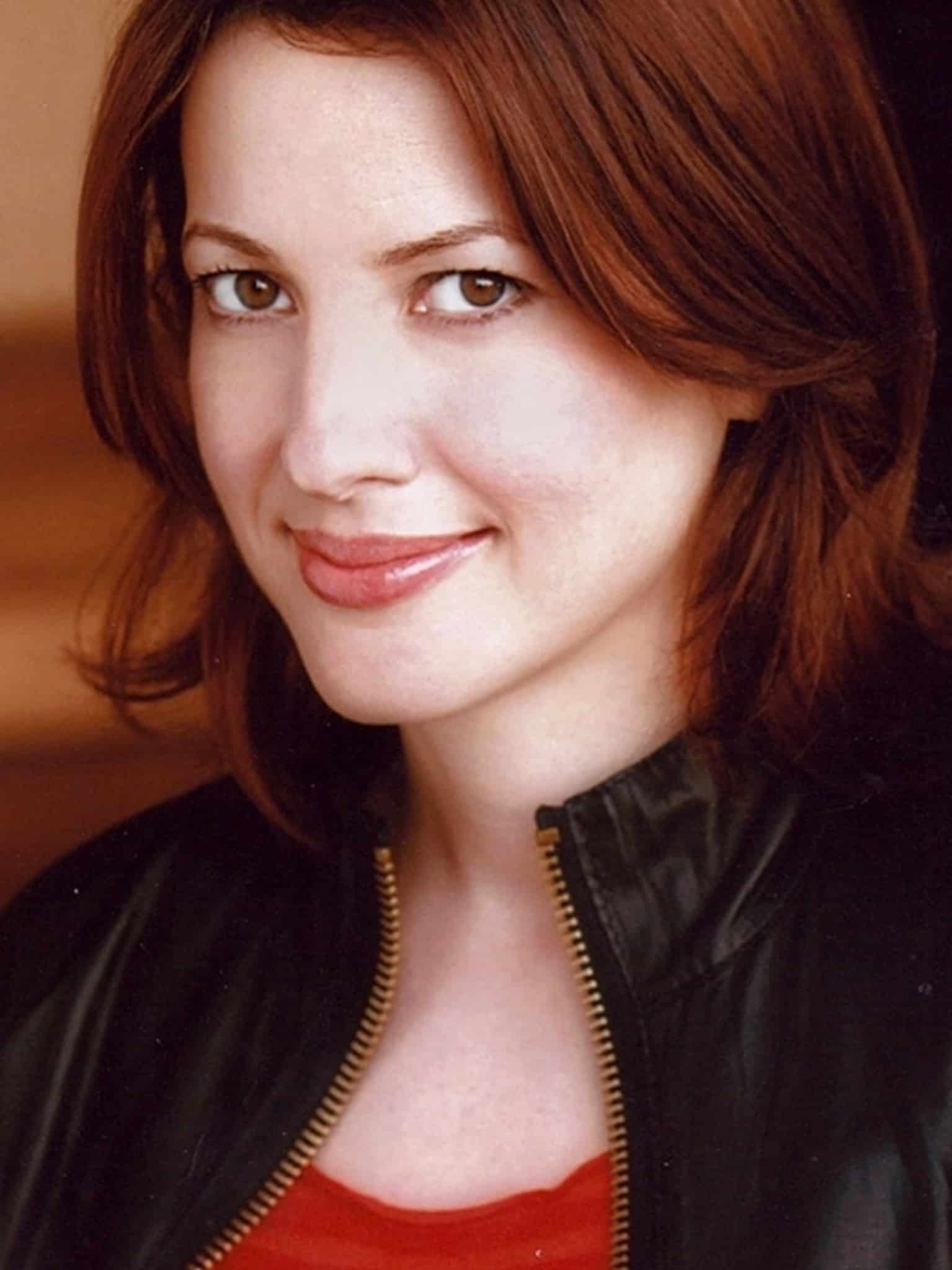 Bonnie McFarlane nude 4