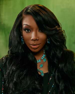 Brandy Norwood nude 12
