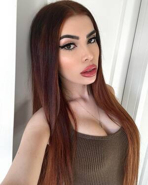 Brenda Esperanca nude 7