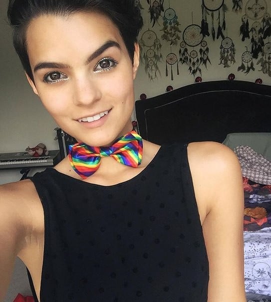 Brianna Hildebrand nude 10