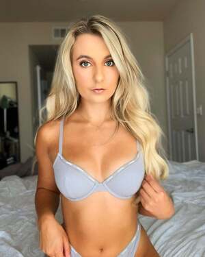 Brianna Nicole nude 7