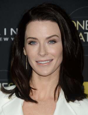 Bridget Regan nude 8