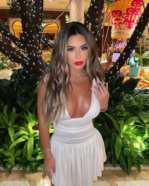 Brielle Biermann nude 7