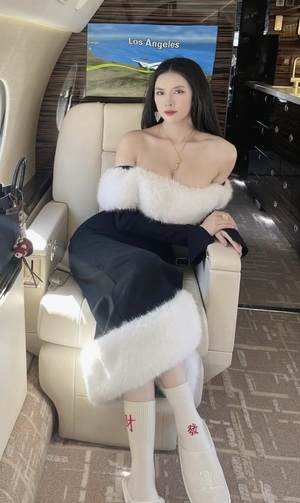 Britney Jing nude 3