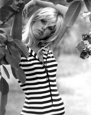 Britt Ekland nude 10