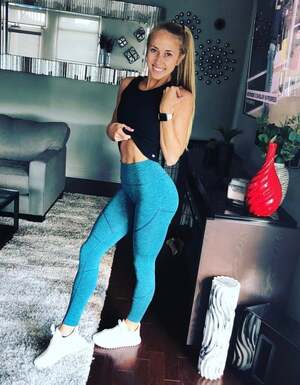 Brittany Mahomes nude 12