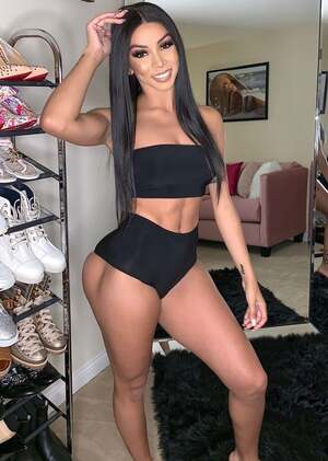 Brittany Renner nude 6