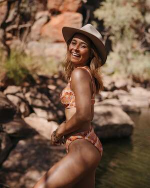 Brooke Blurton nude 4