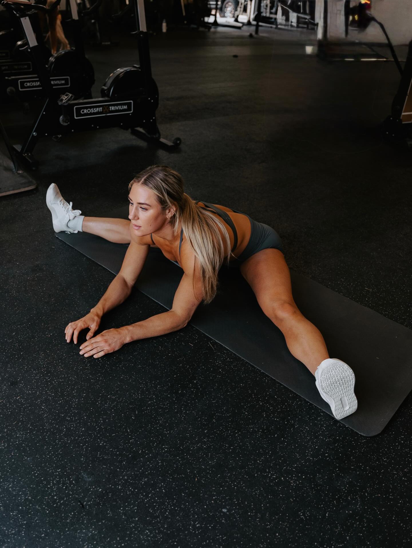 Brooke Wells nude 9