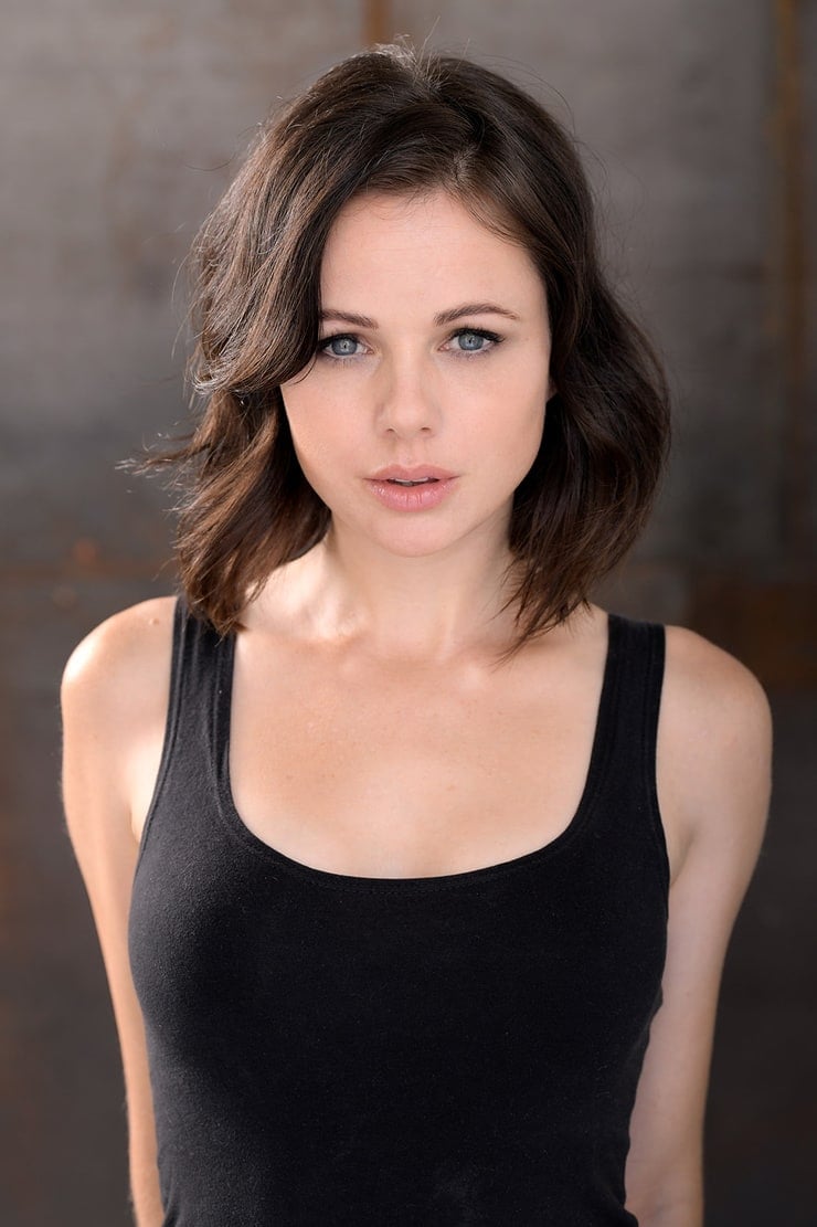 Brooke Williams nude 6