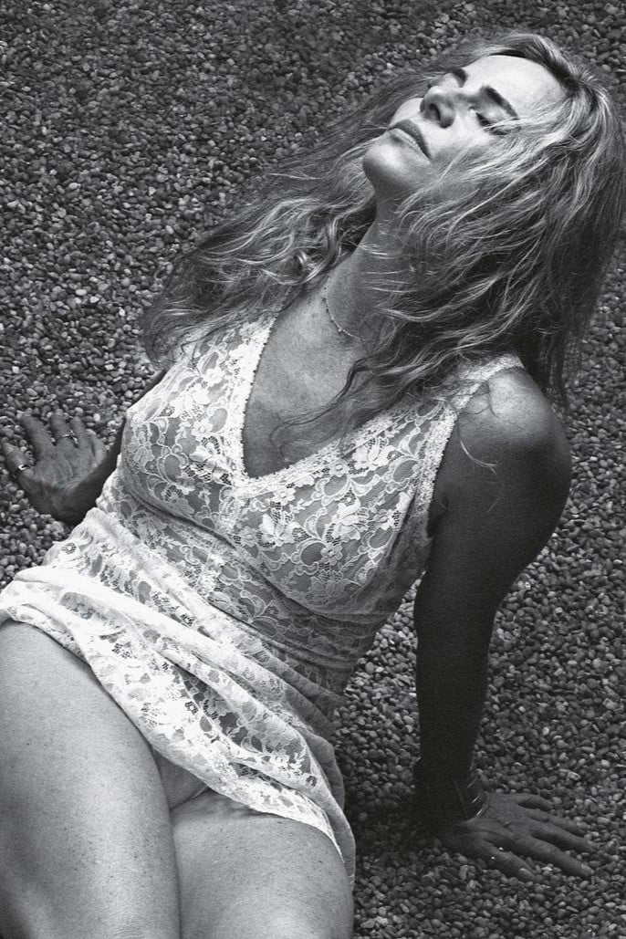 Bruna Lombardi nude 3