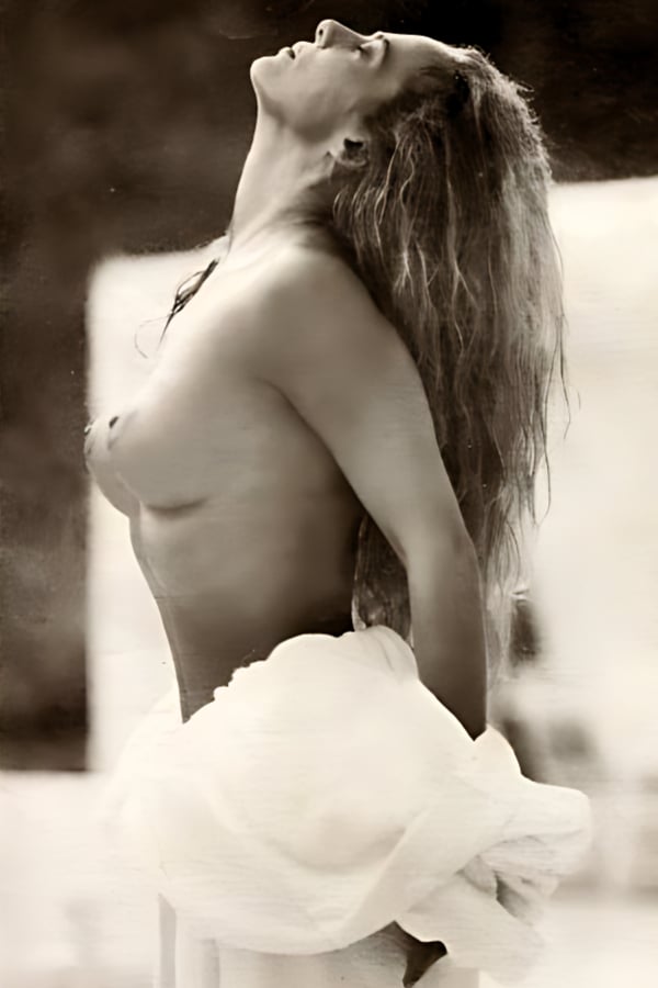 Bruna Lombardi nude 4