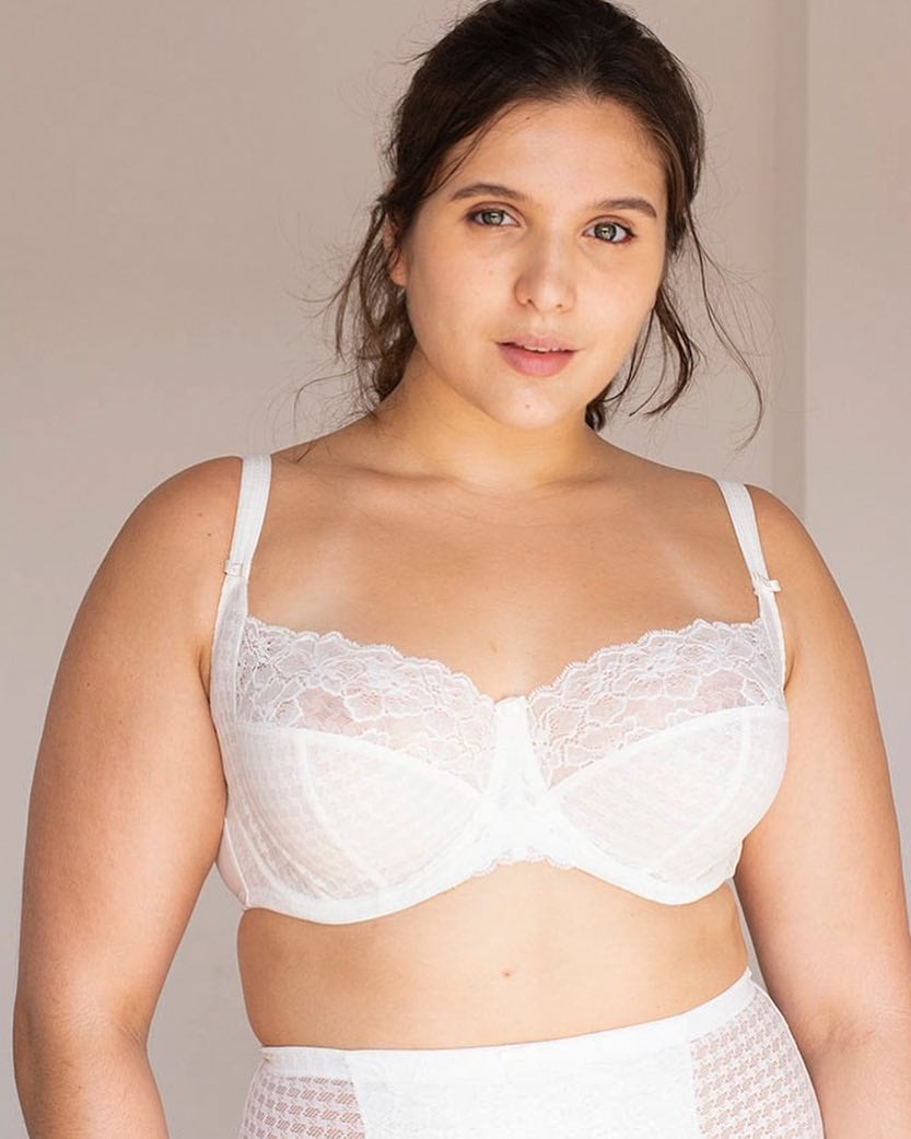 Bruna Luisa nude 10