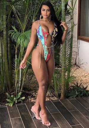 Bruna Valentim nude 1