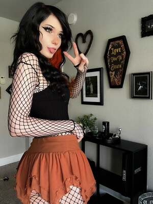 Bunni Lynn nude 10