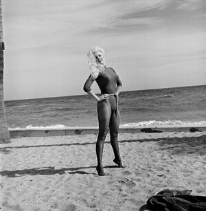 Bunny Yeager nude 7