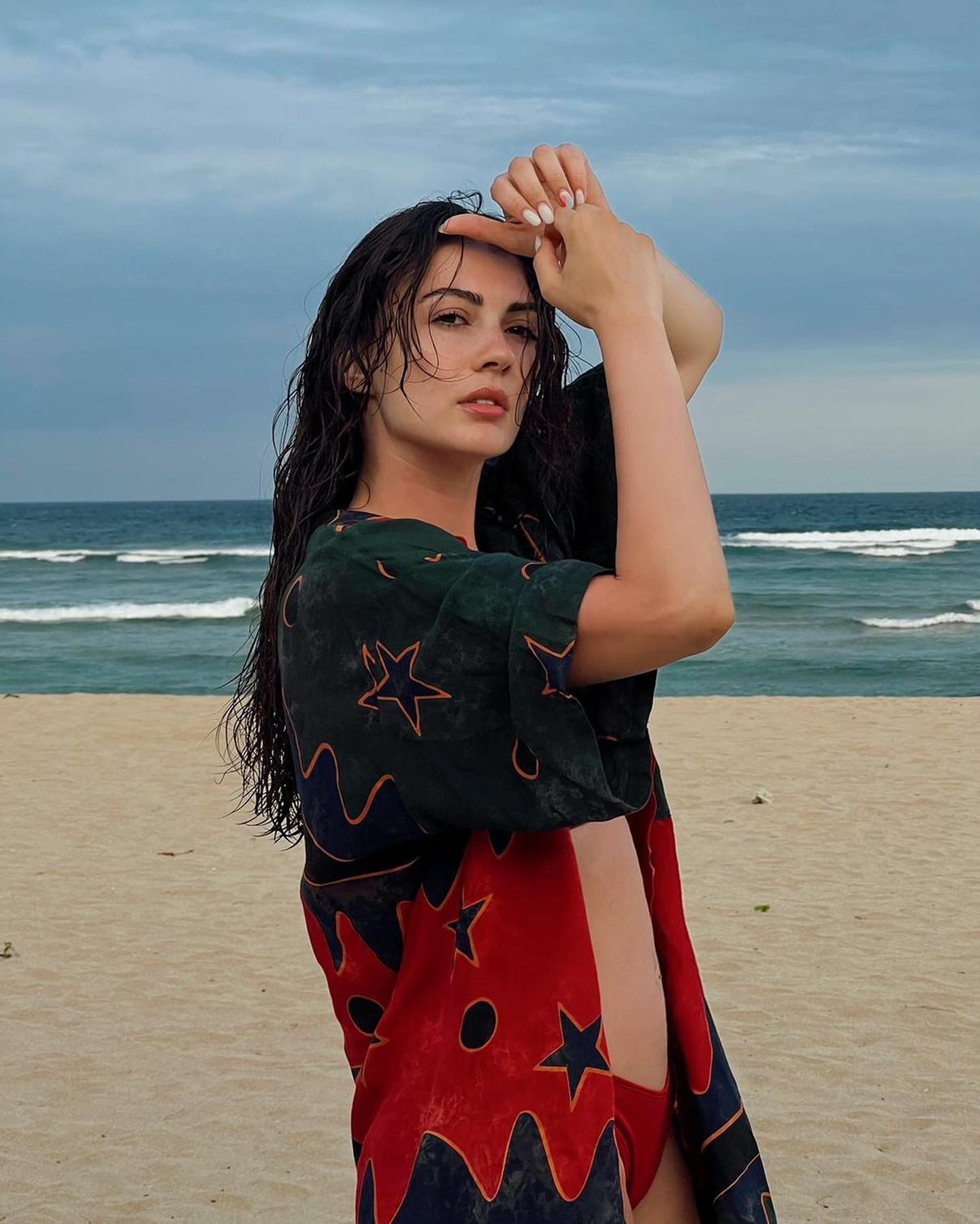 Burcu Ozberk nude 3
