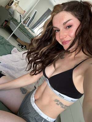 Busy B ASMR nude 9