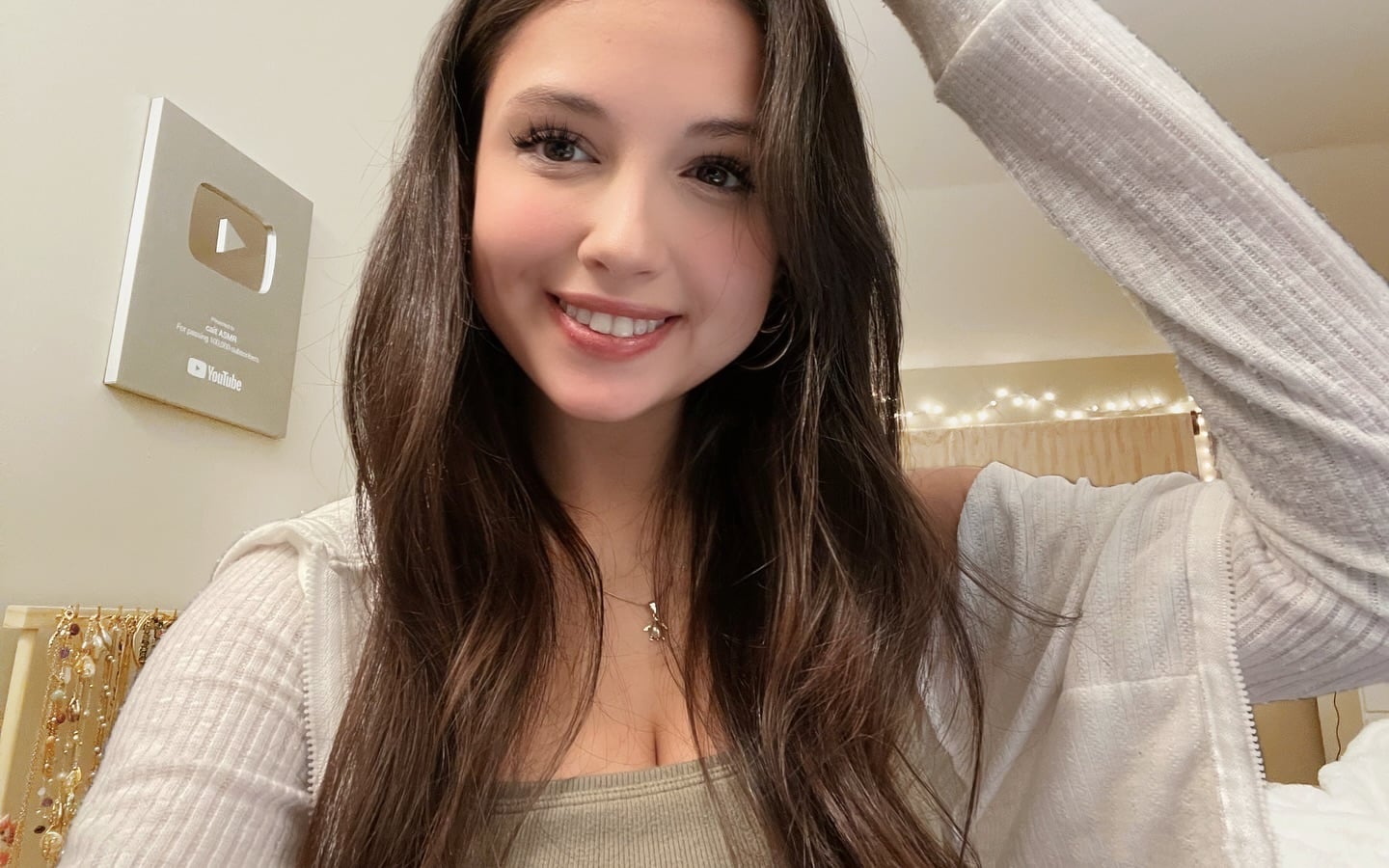 Cait ASMR nude 3