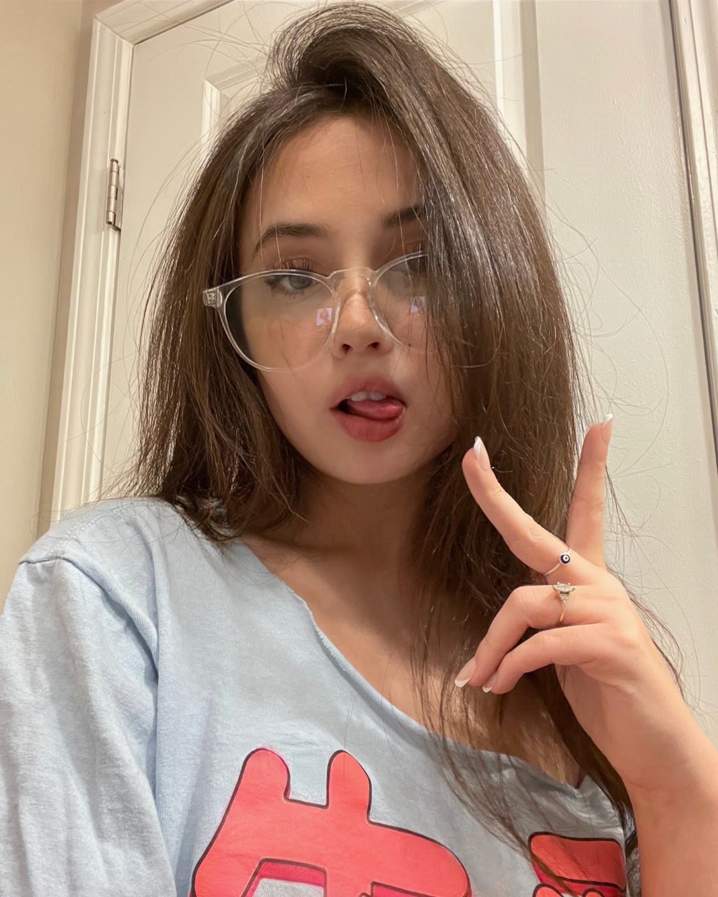 Cait ASMR nude 8