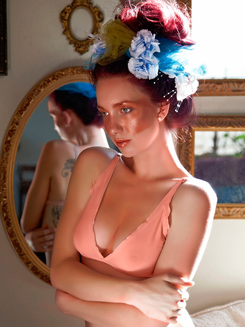 Caitlin Ciara nude 10