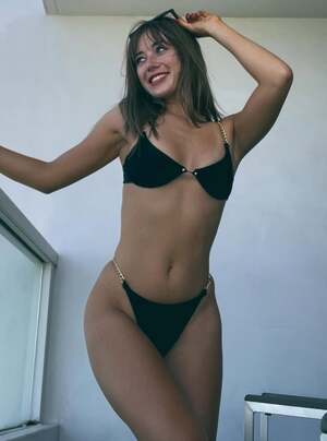Caitlin White