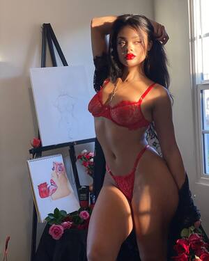Caitlyn Mwenifumbo nude 8