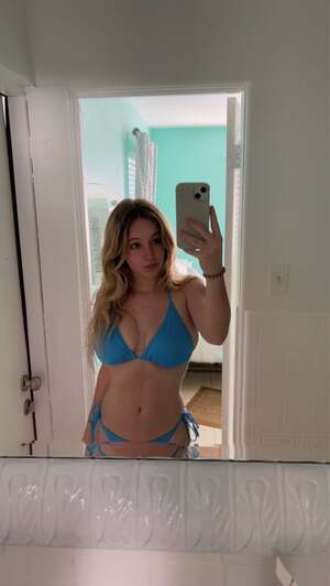 Cam Licolli nude 9
