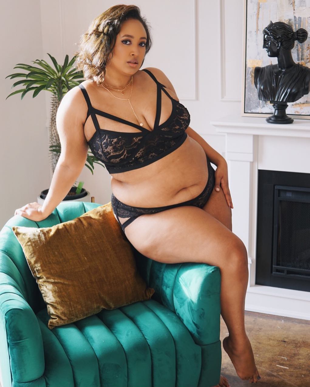 Cambria Francesca nude 2