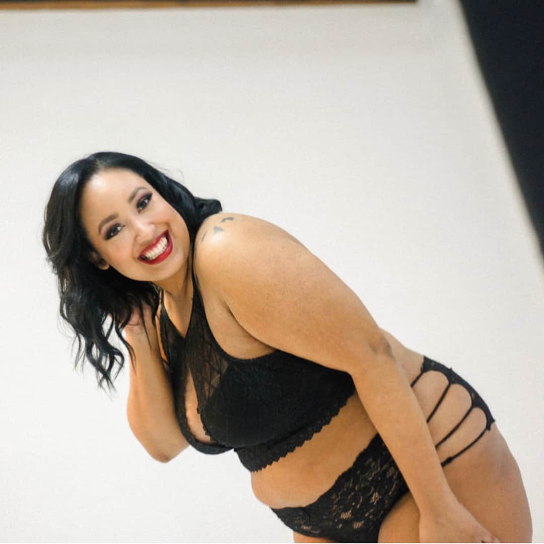 Cambria Francesca nude 8