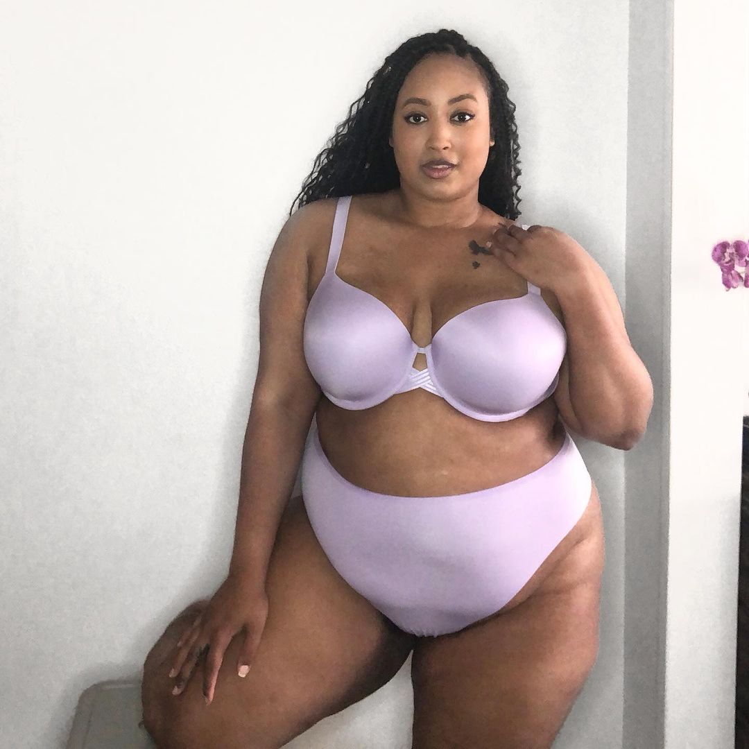 Cambria Francesca nude 9