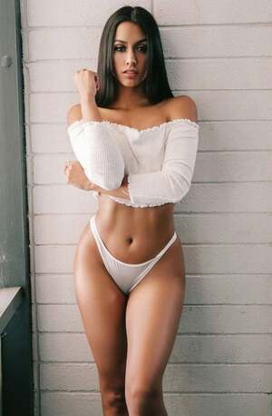 Camila Escribens nude 10