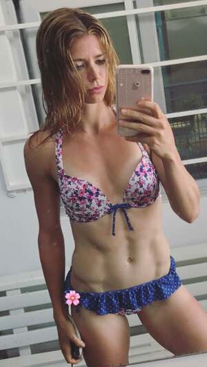 Camila Giorgi nude 7