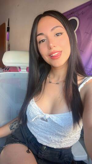 Camila Mariana nude 8