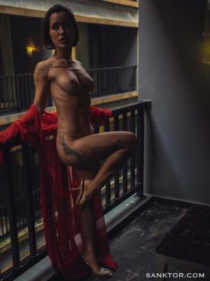 CamillaQ nude 9