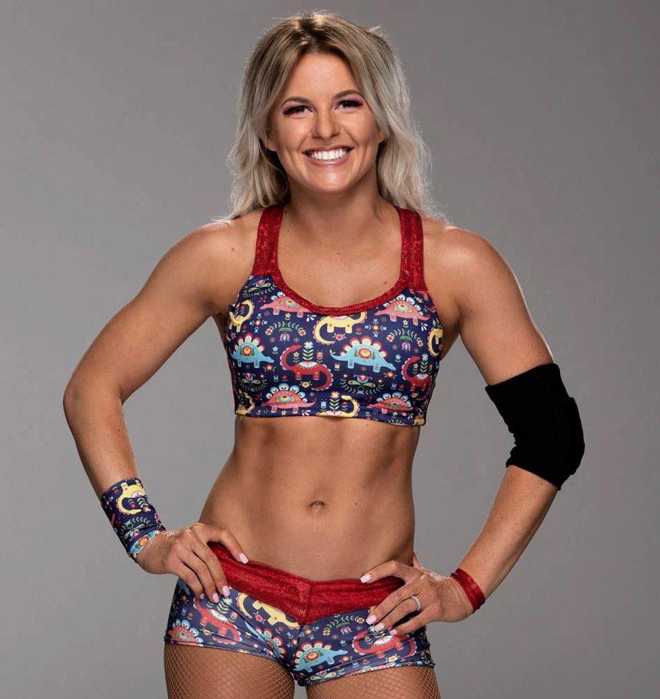 Candice LeRae nude 12