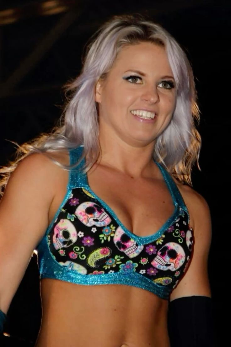 Candice LeRae nude 5
