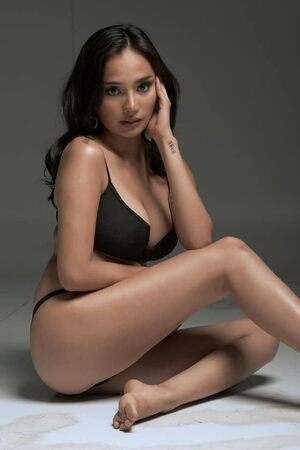 Cara Gonzales nude 2