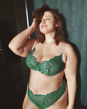 Carina Behrens nude 11