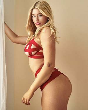 Carlie Whalen nude 4