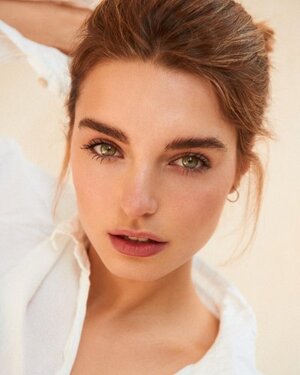 Carlota Dura nude 6