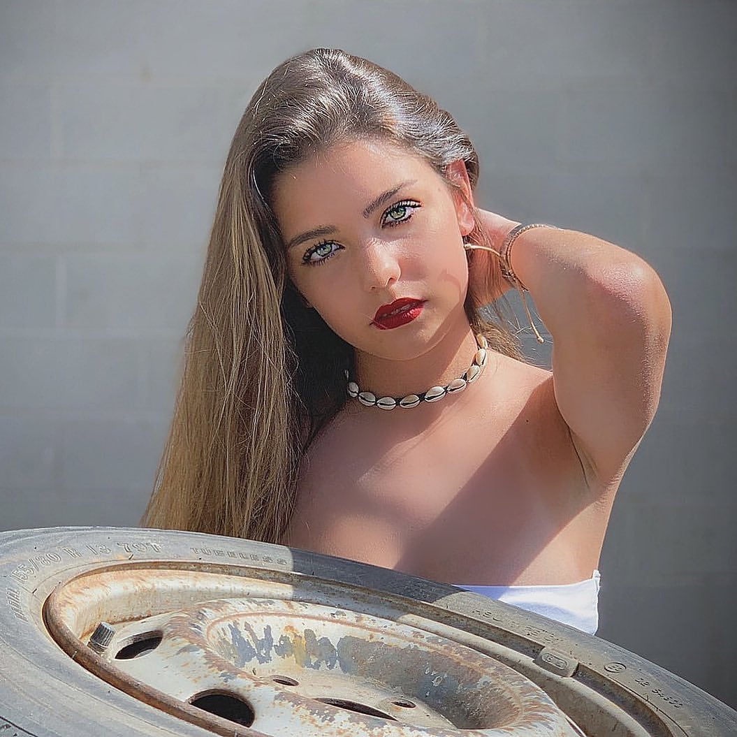 Carlota Torres nude 12