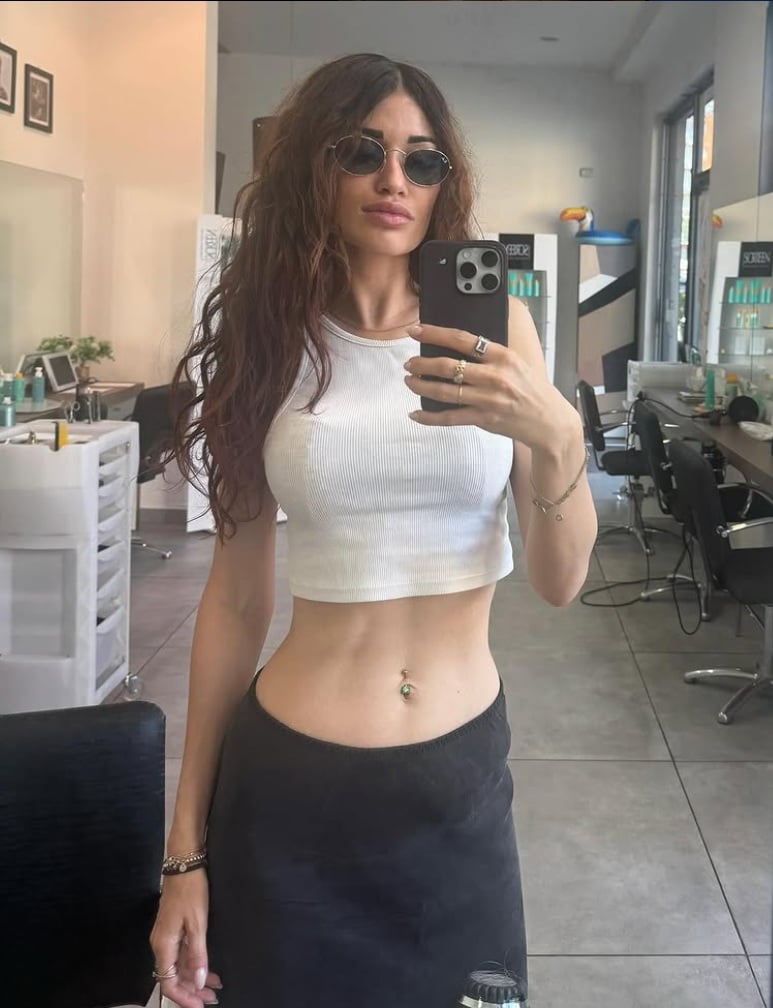 Carlotta Tadolini nude 4