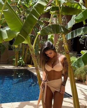 Carly Santos nude 4