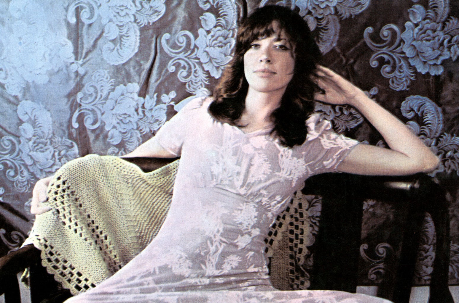 Carly Simon nude 11