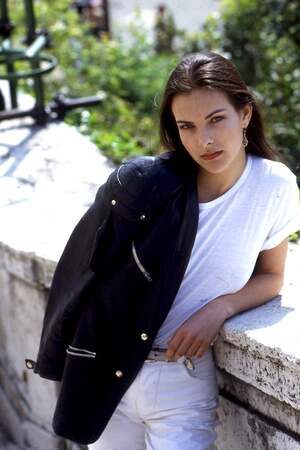 Carole Bouquet nude 9
