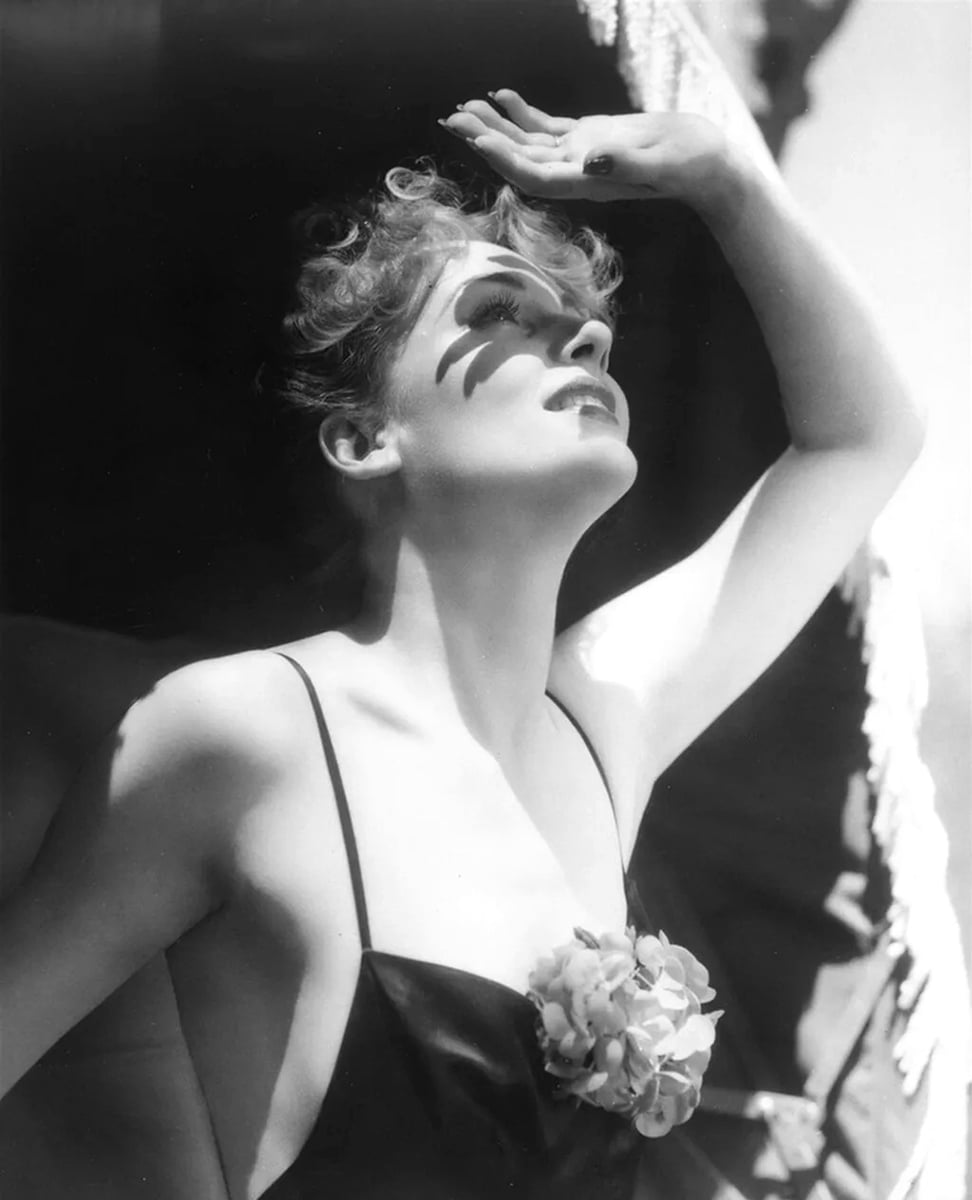 Carole Lombard nude 10