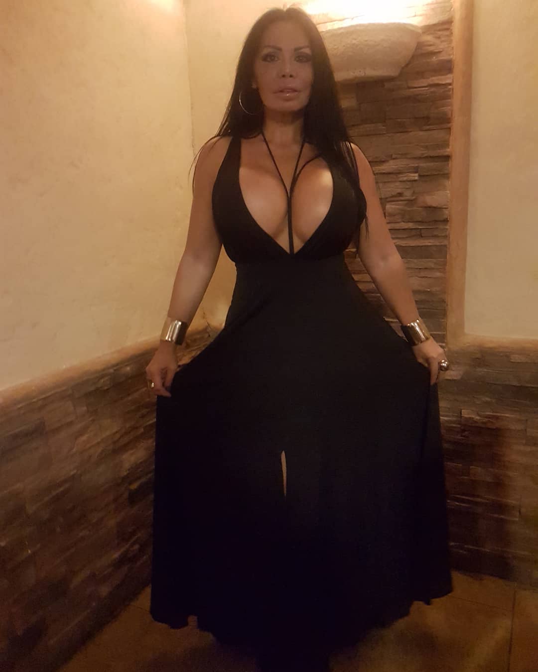 Carolina Luna nude 5