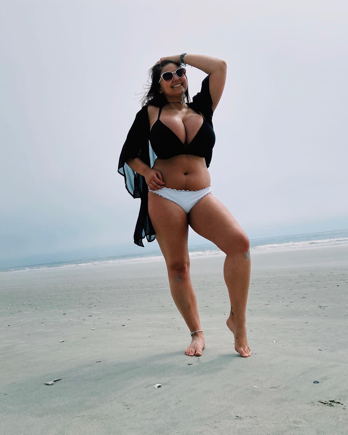 Caroline Casbon nude 7