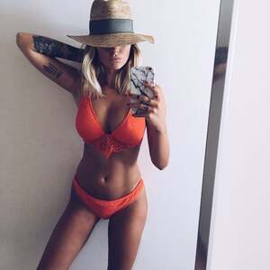 Caroline Receveur nude 8